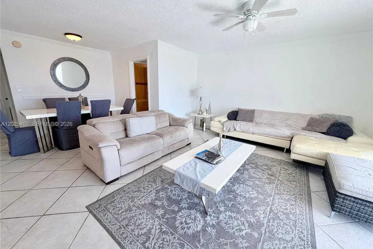 2750 NE 183rd St, Aventura FL 33160