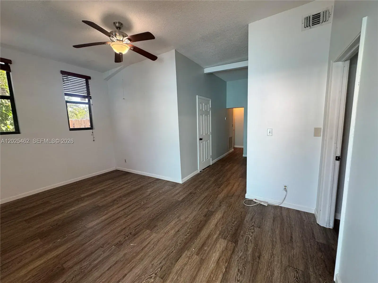 823 NE 19th Ave # 3, Fort Lauderdale FL 33304