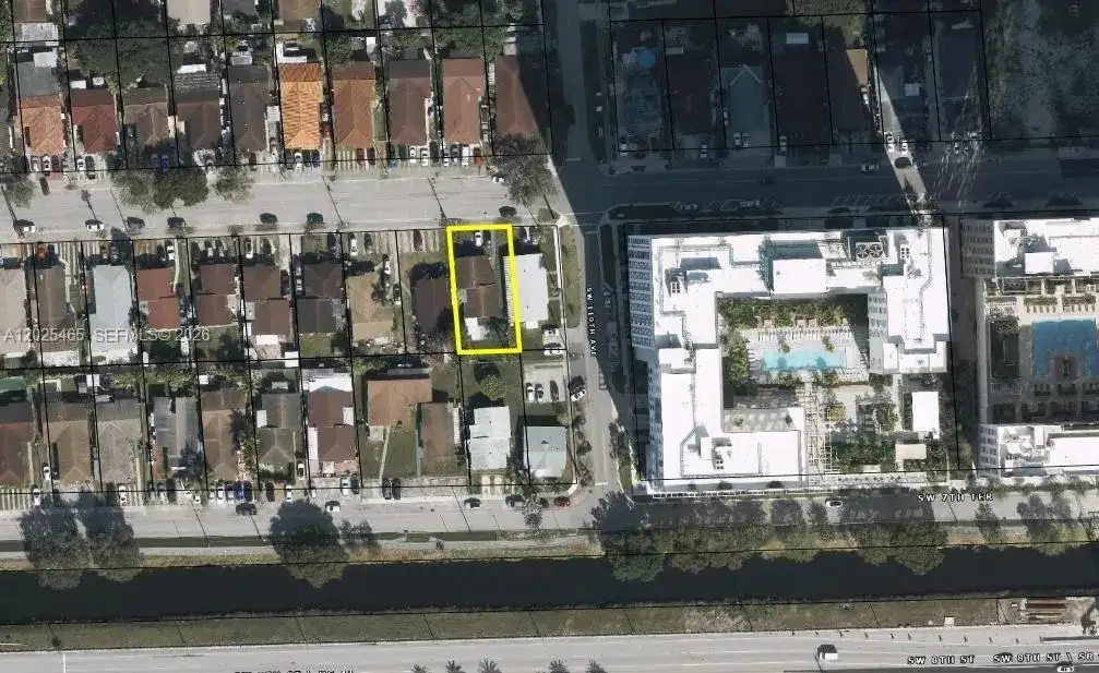 11016 SW 7th St, Miami FL 33174 photo 4