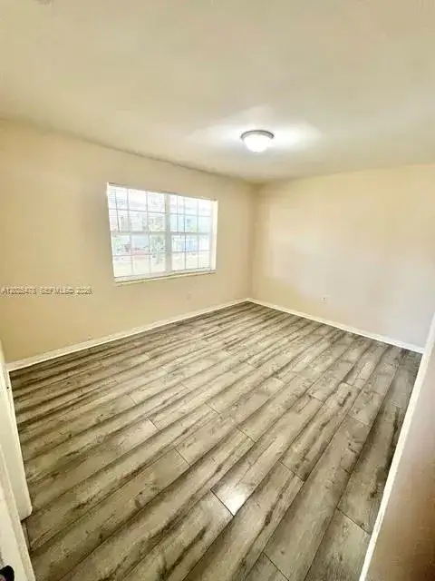 696 NE 85th St # 1, Miami FL 33138 photo 4