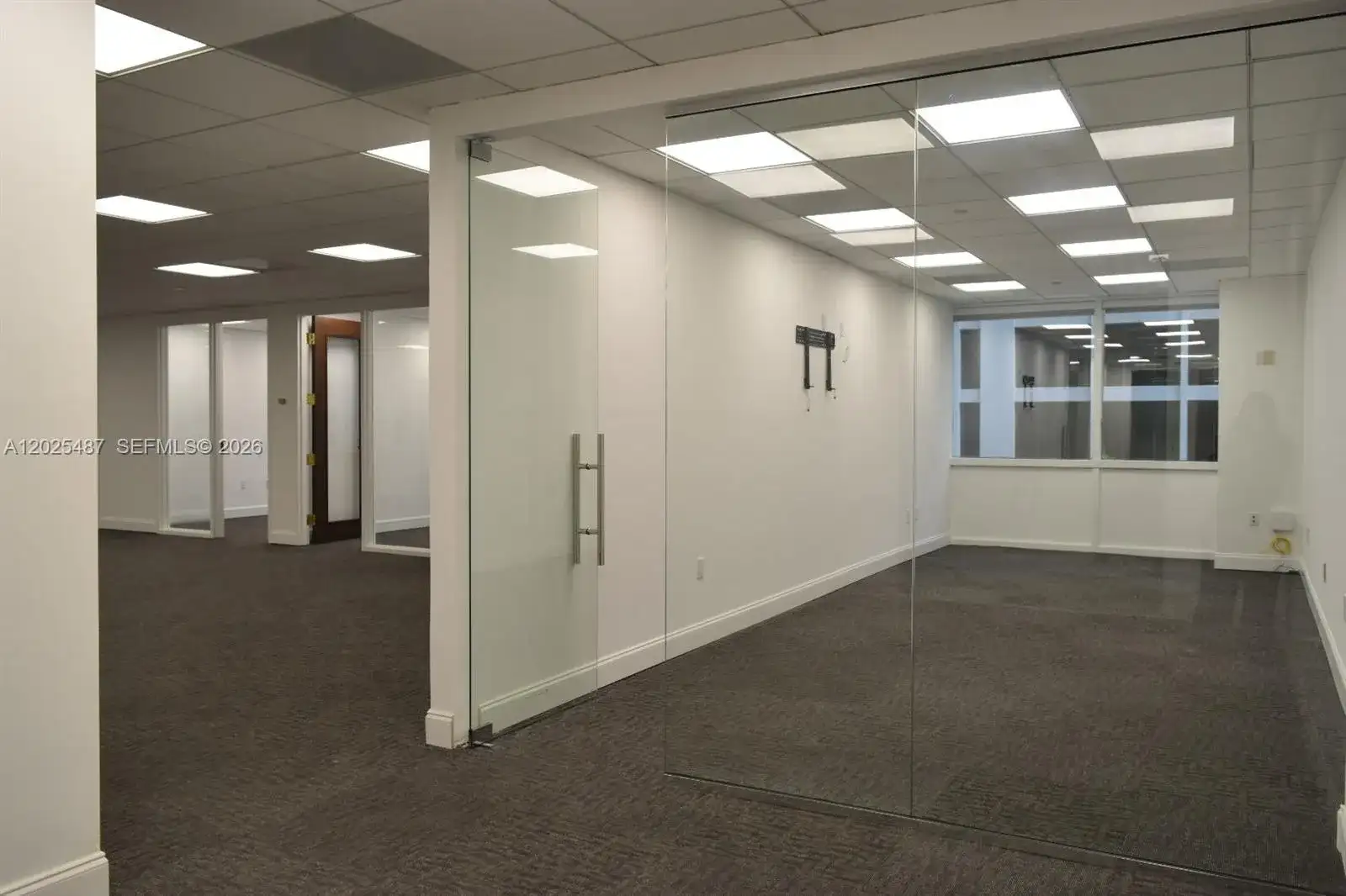 1200 Brickell Ave # 425, Miami FL 33131 photo 2
