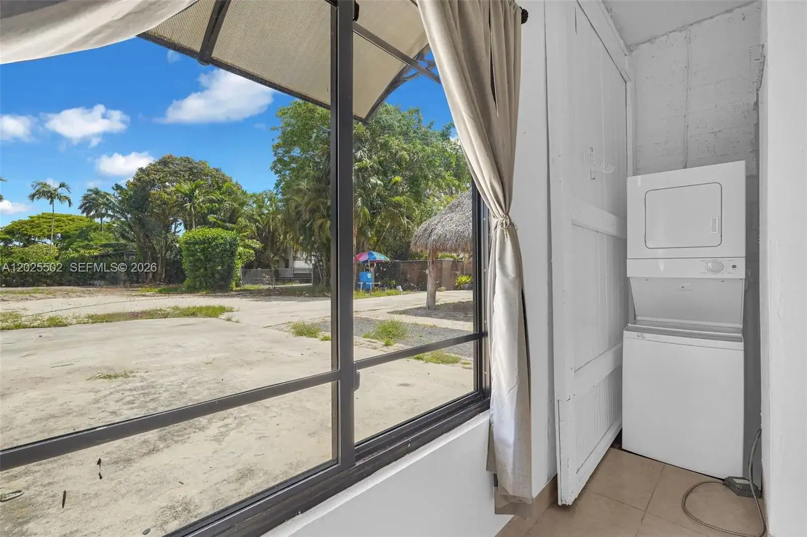 14500 NE 2nd Ave # 2, Miami FL 33161 photo 2