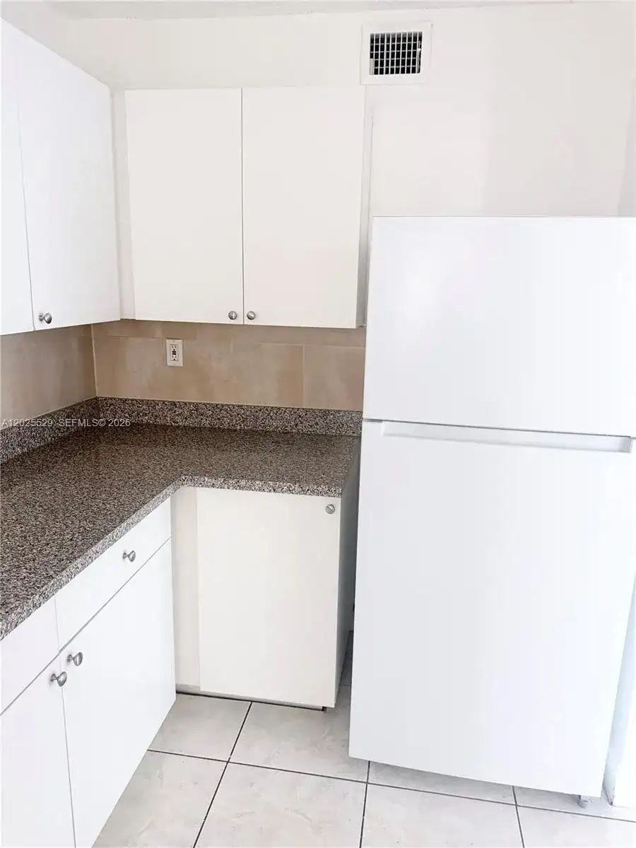 631 NW 177th St # 207, Miami Gardens FL 33169 photo 4