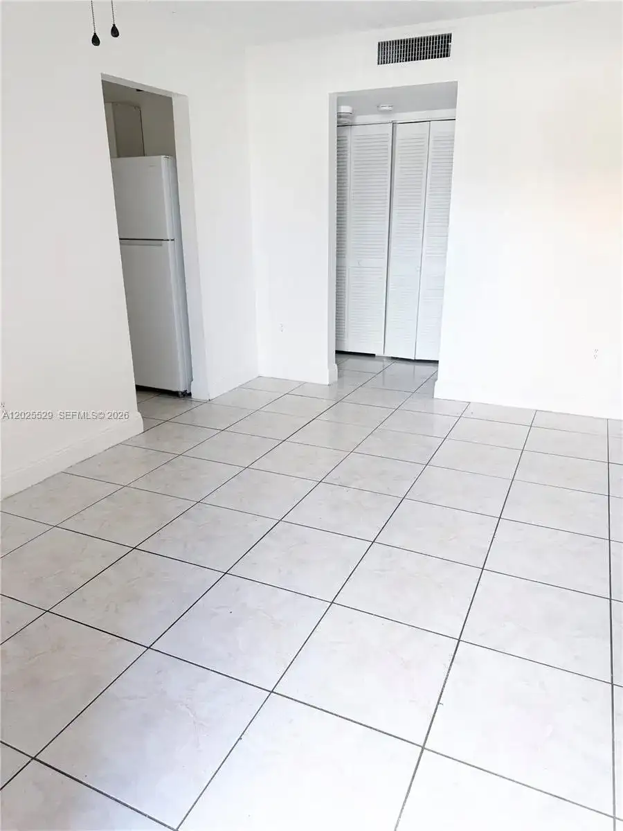 631 NW 177th St # 207, Miami Gardens FL 33169 photo 5