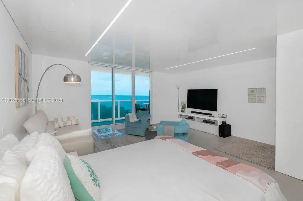 2301 Collins Ave # 811, Miami Beach FL 33139 photo 3