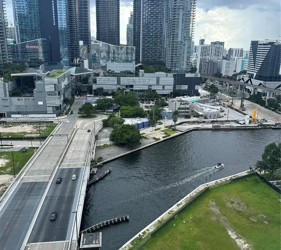 350 S Miami Ave # 2302, Miami FL 33130