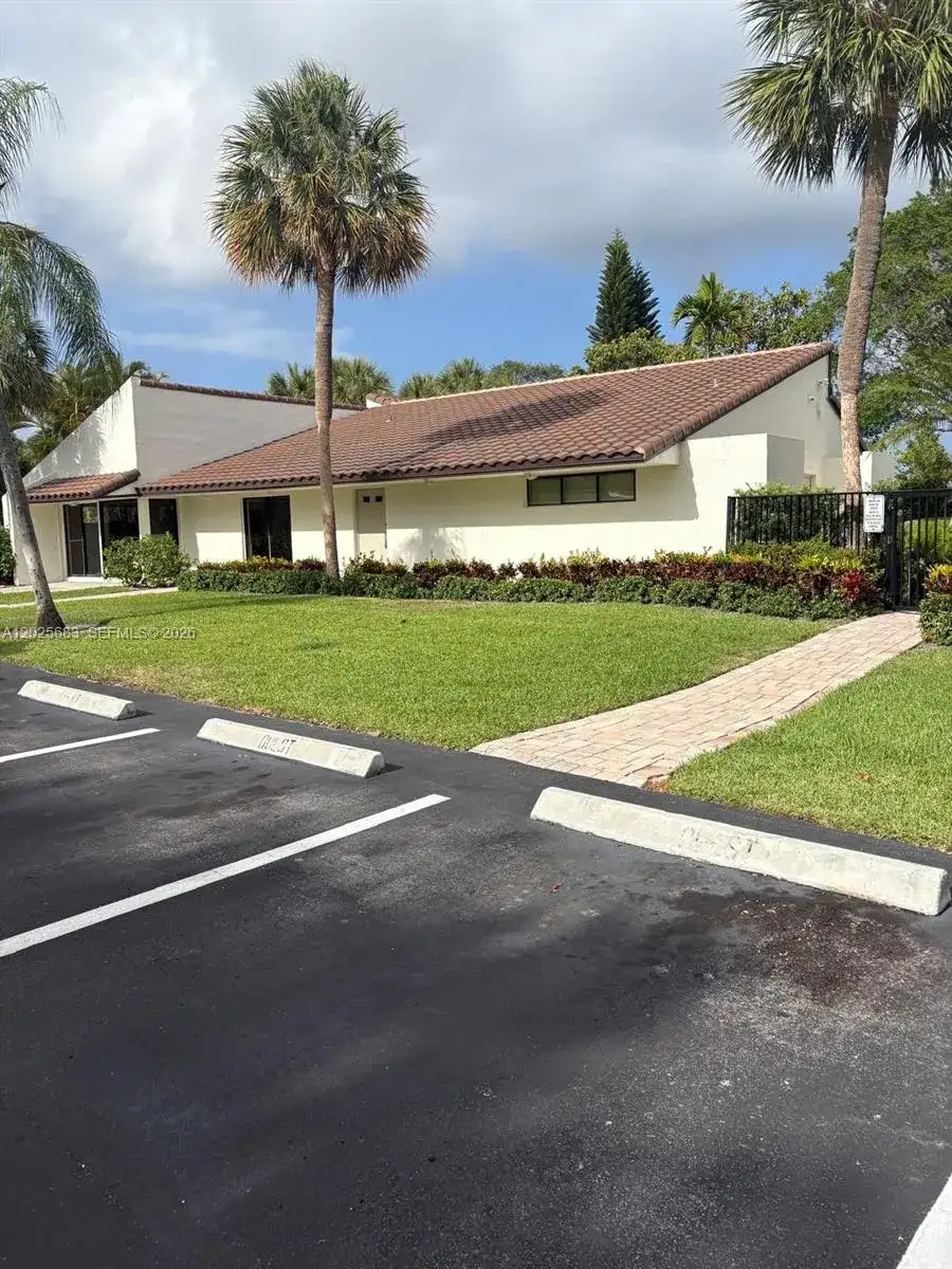 7200 NW 2nd Ave # 118, Boca Raton FL 33487 photo 2