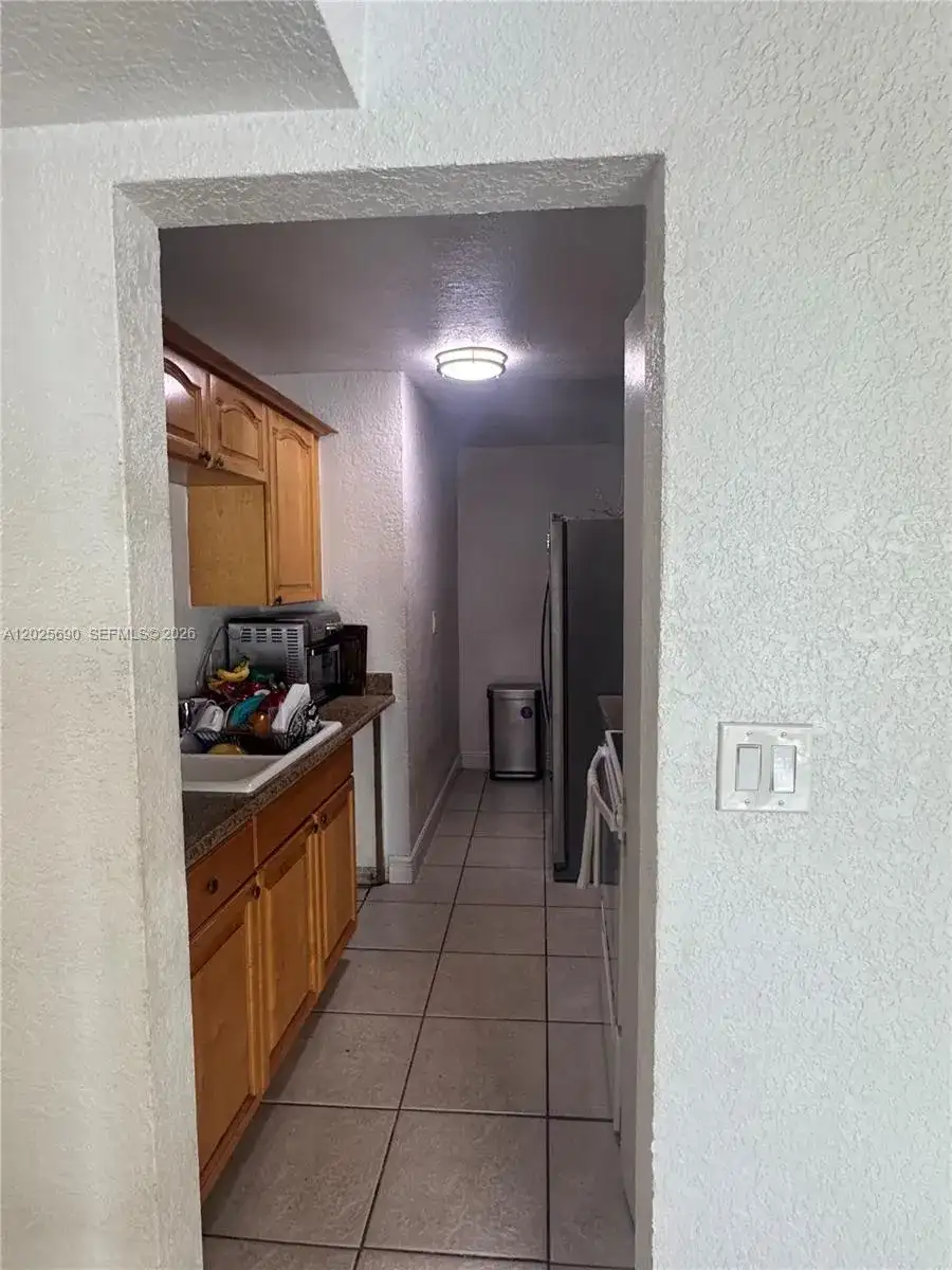7235 SW 94th Pl # J6, Miami FL 33173 photo 5