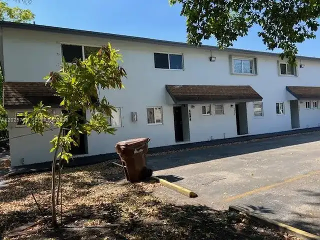 4424 W 12th Ln # 7, Hialeah FL 33012