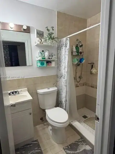 4424 W 12th Ln # 7, Hialeah FL 33012 photo 5