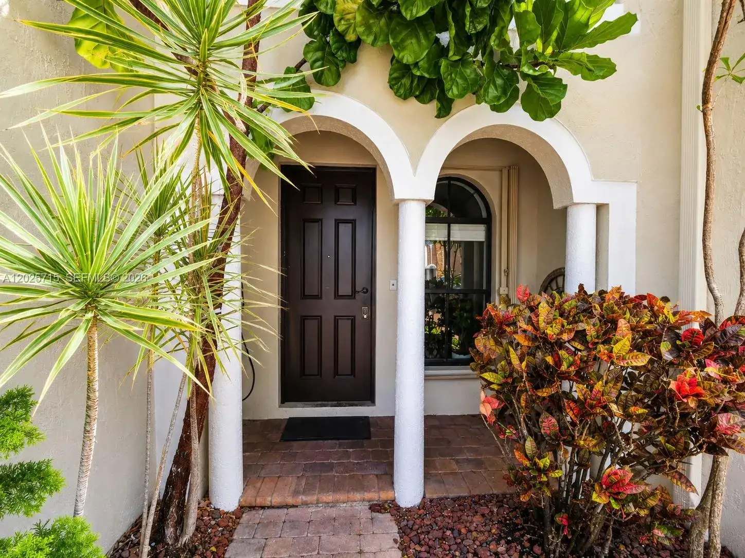3054 NW 103rd Path, Doral FL 33172 photo 3