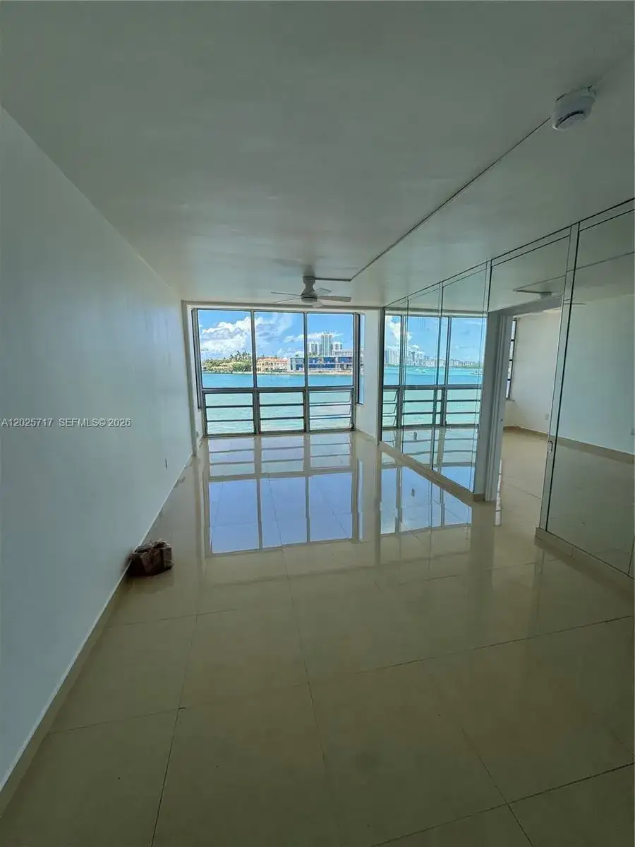 10281 E Bay Harbor Dr # B3, Bay Harbor Islands FL 33154