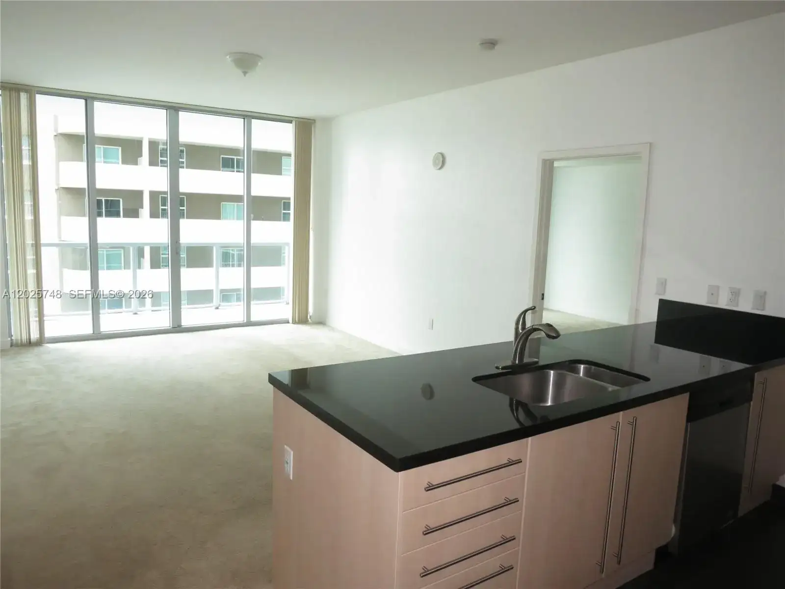 1111 SW 1 AV, Miami FL 33130 photo 2