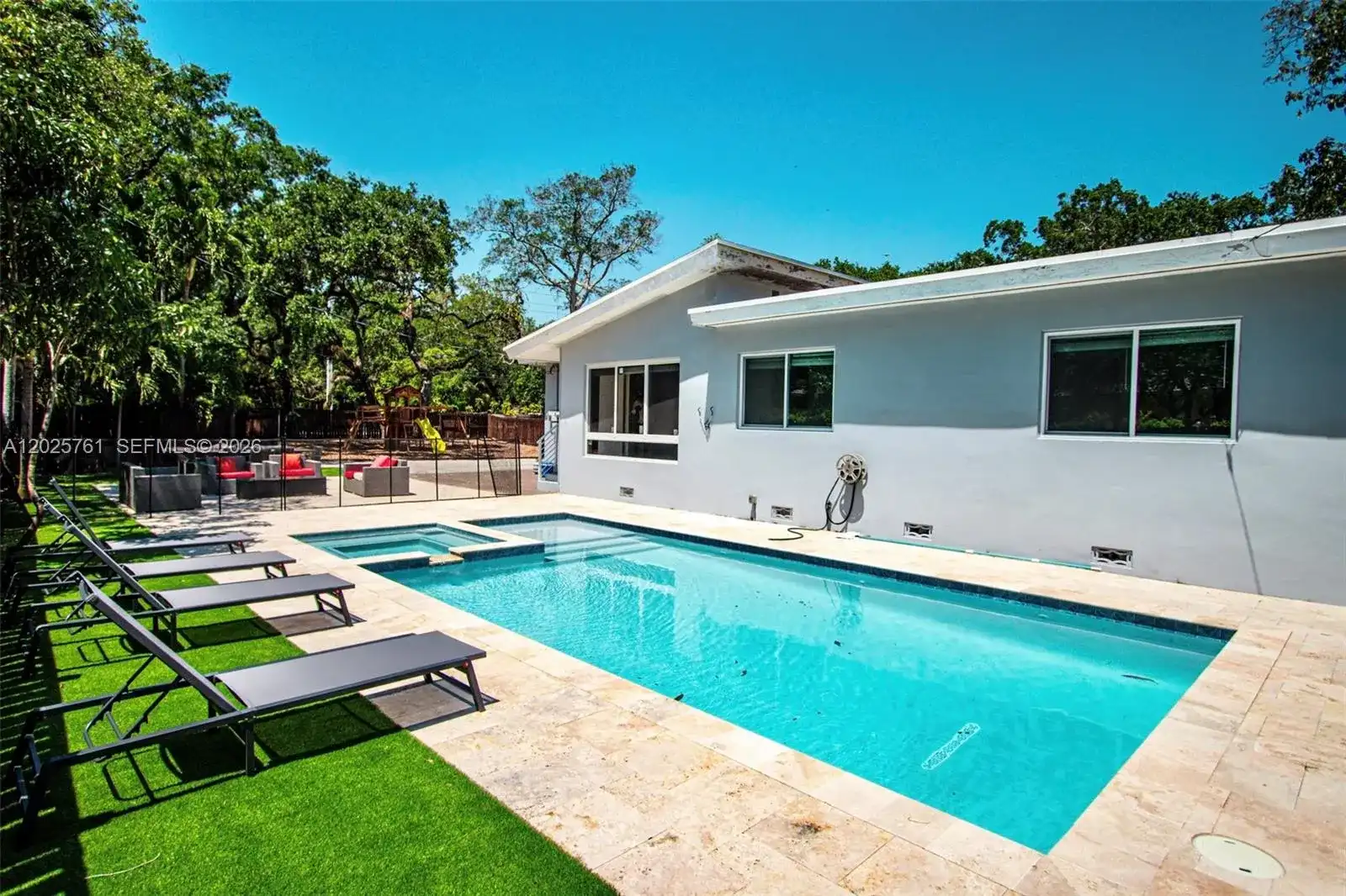 3981 SW 58th St, Dania Beach FL 33312