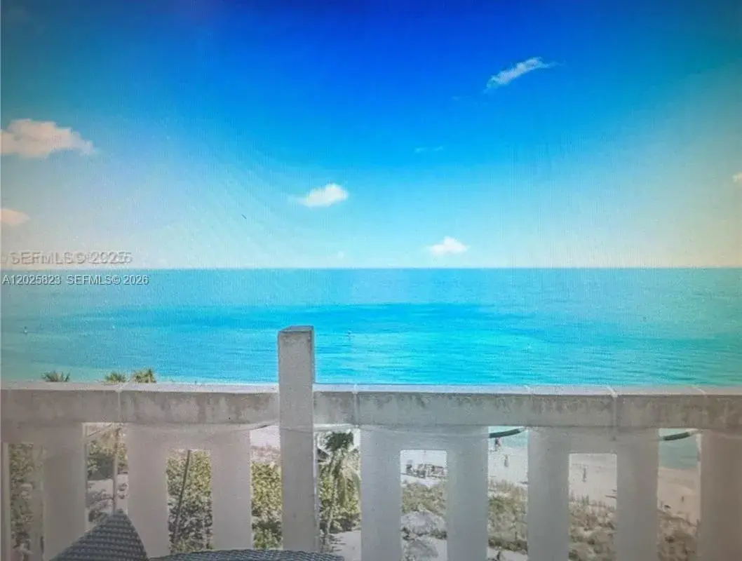 1111 Crandon Blvd # B506, Key Biscayne FL 33149