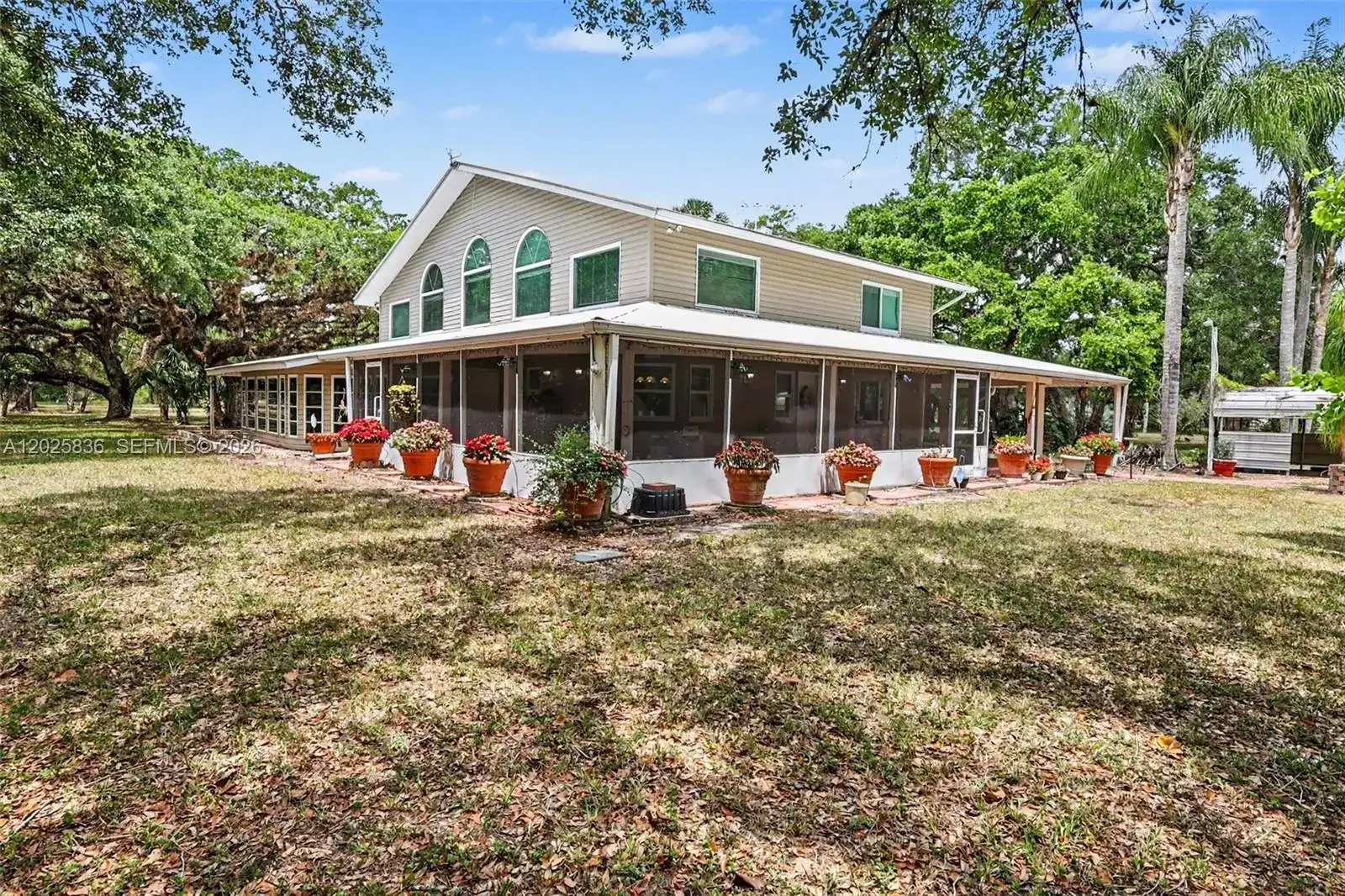 3079 Frontier Cir, Other City - In The State Of Florida FL 33935 photo 3