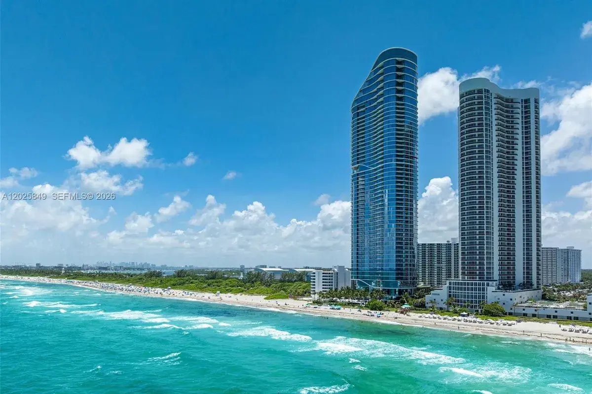 15701 Collins Ave # 802, Sunny Isles Beach FL 33160