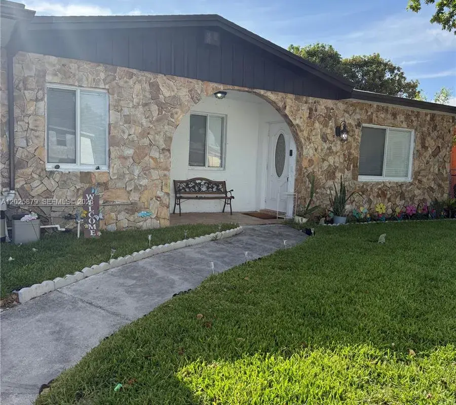 1816 NW 25th Ter # 1, Fort Lauderdale FL 33311