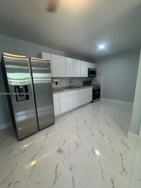 10011 SW 164th Ter # 2, Miami FL 33157 photo 3