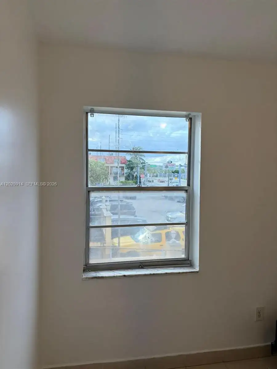 6820 W Flagler St # 212, Miami FL 33144 photo 2