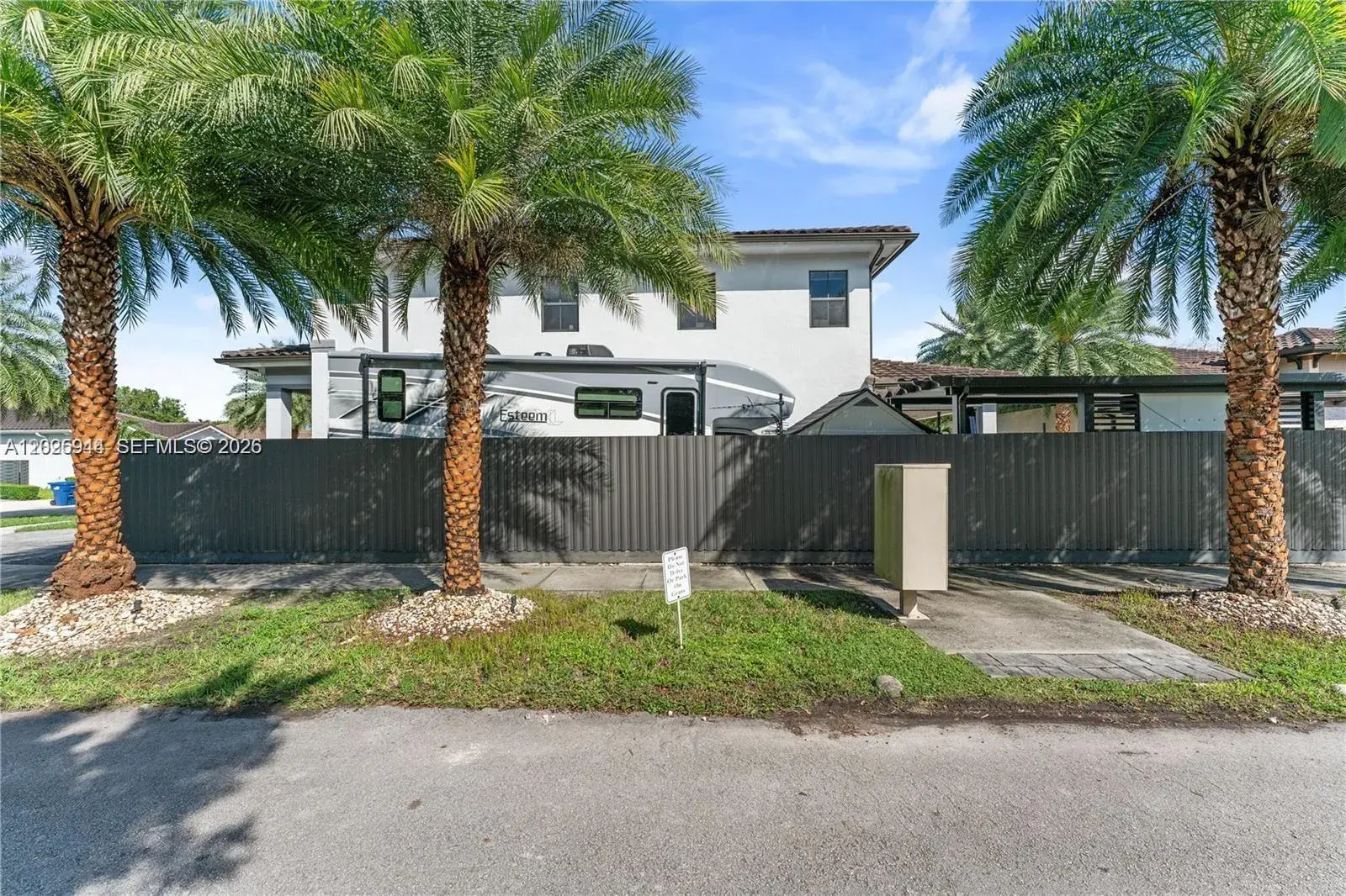 14856 SW 27th Ter, Miami FL 33185