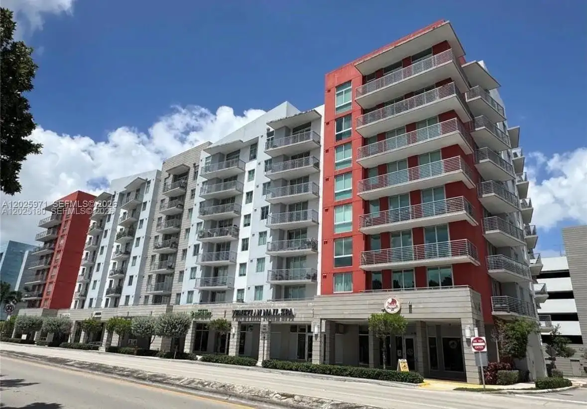 7875 NW 107th Ave # 504, Doral FL 33178