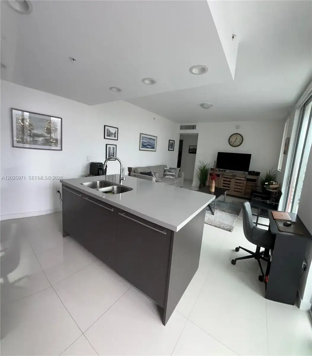 7875 NW 107th Ave # 504, Doral FL 33178 photo 5