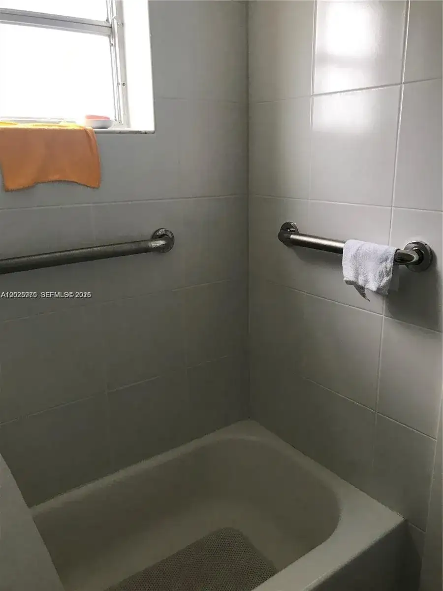 3901 SW 112th Ave # 14, Miami FL 33165 photo 4
