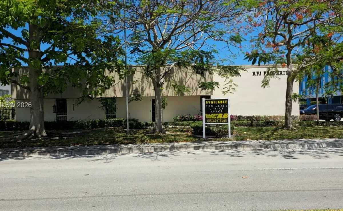 2761 N 29th Ave, Hollywood FL 33020