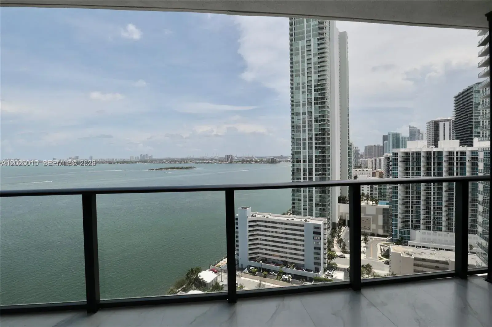 650 NE 32 # 1906, Miami FL 33137
