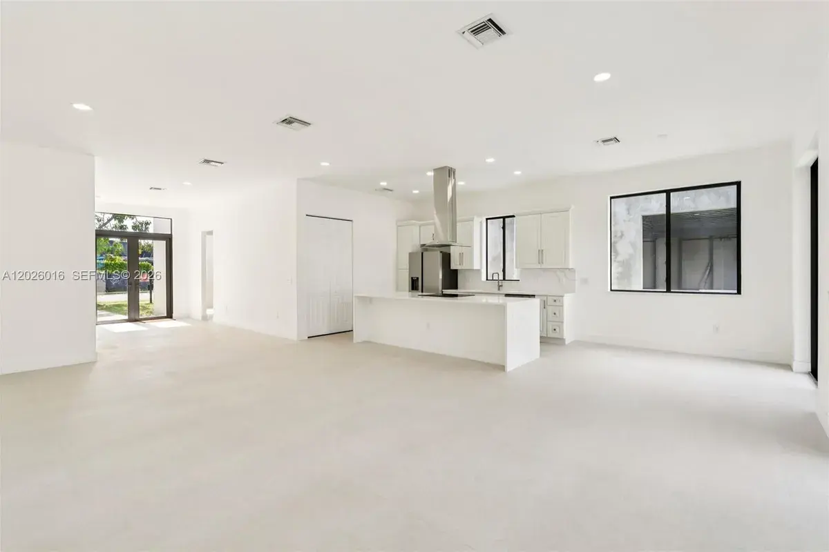 1521 SW 40th Ter, Fort Lauderdale FL 33317