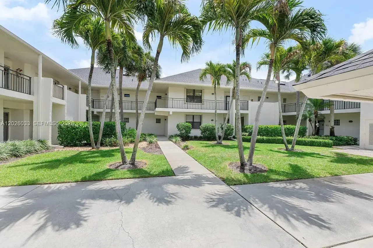 10411 SE Terrapin Place # 203, Jupiter FL 33469 photo 2