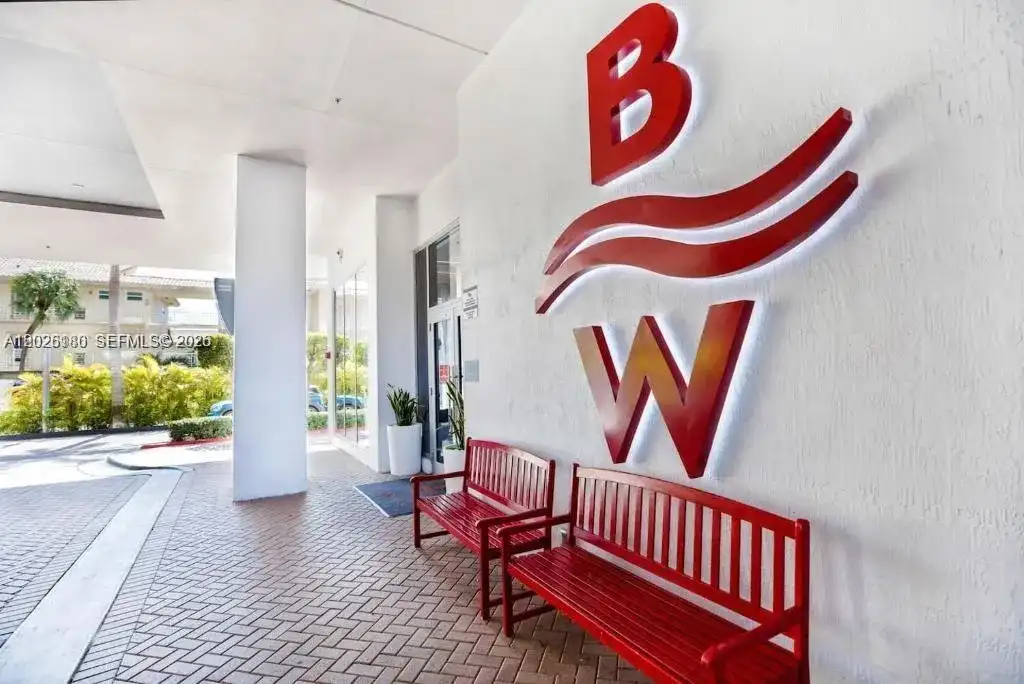 2602 E E HALLADALE # T3105, Hallandale Beach FL 33009