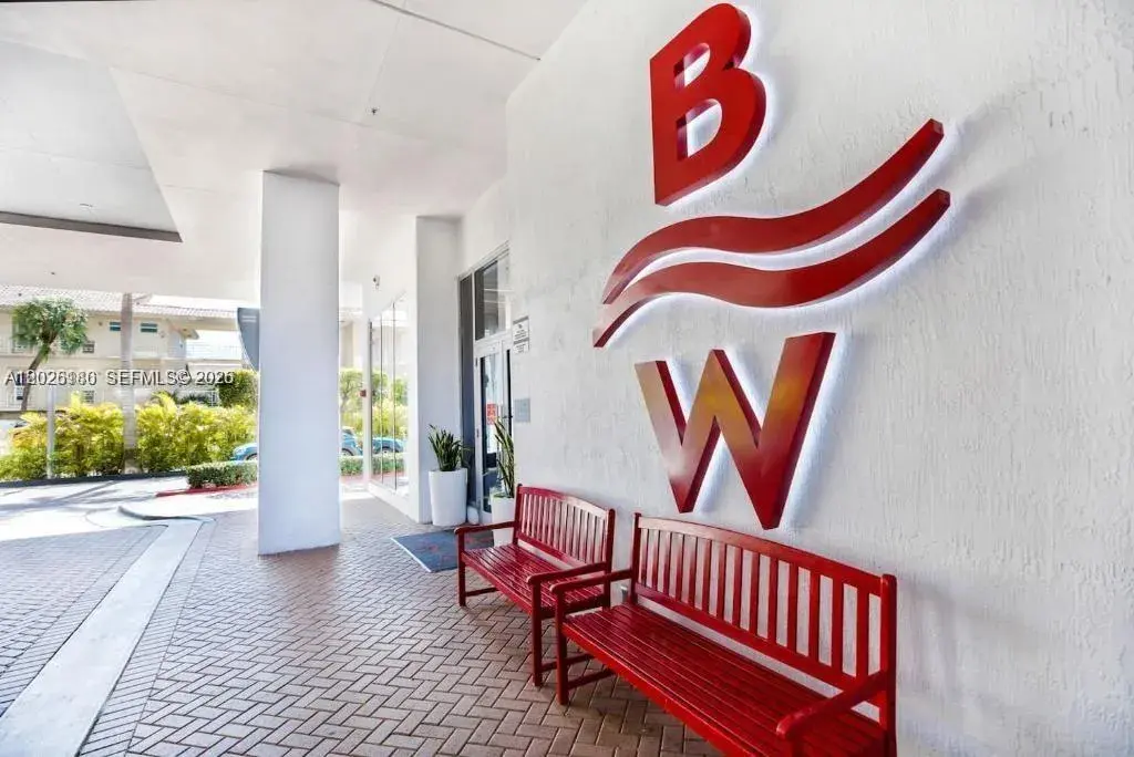 2602 E E HALLADALE # T3105, Hallandale Beach FL 33009