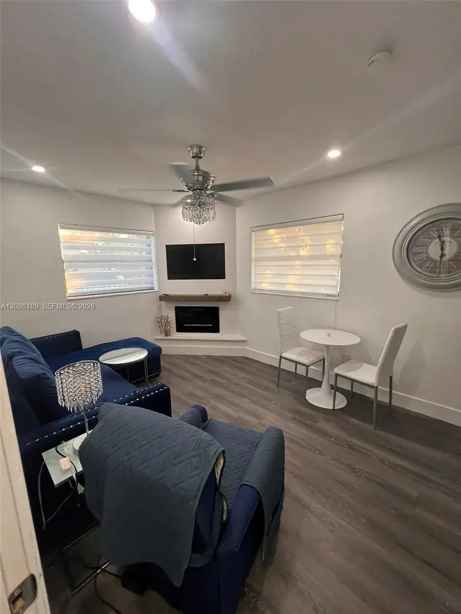 3411 SW 121st Ave, Miami FL 33175 photo 4