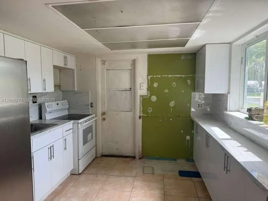3850 SW 59th Ter, Davie FL 33314 photo 4