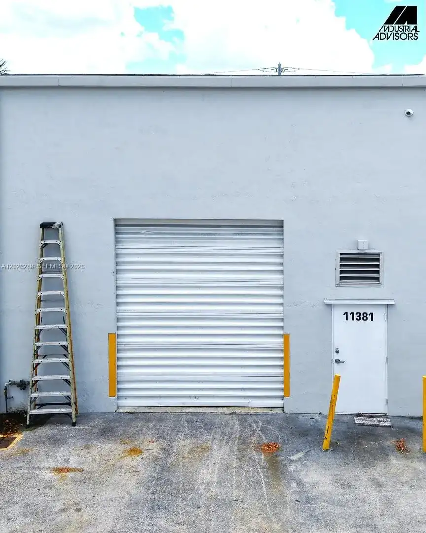11381 NW 122nd St # 10, Medley FL 33178 photo 3