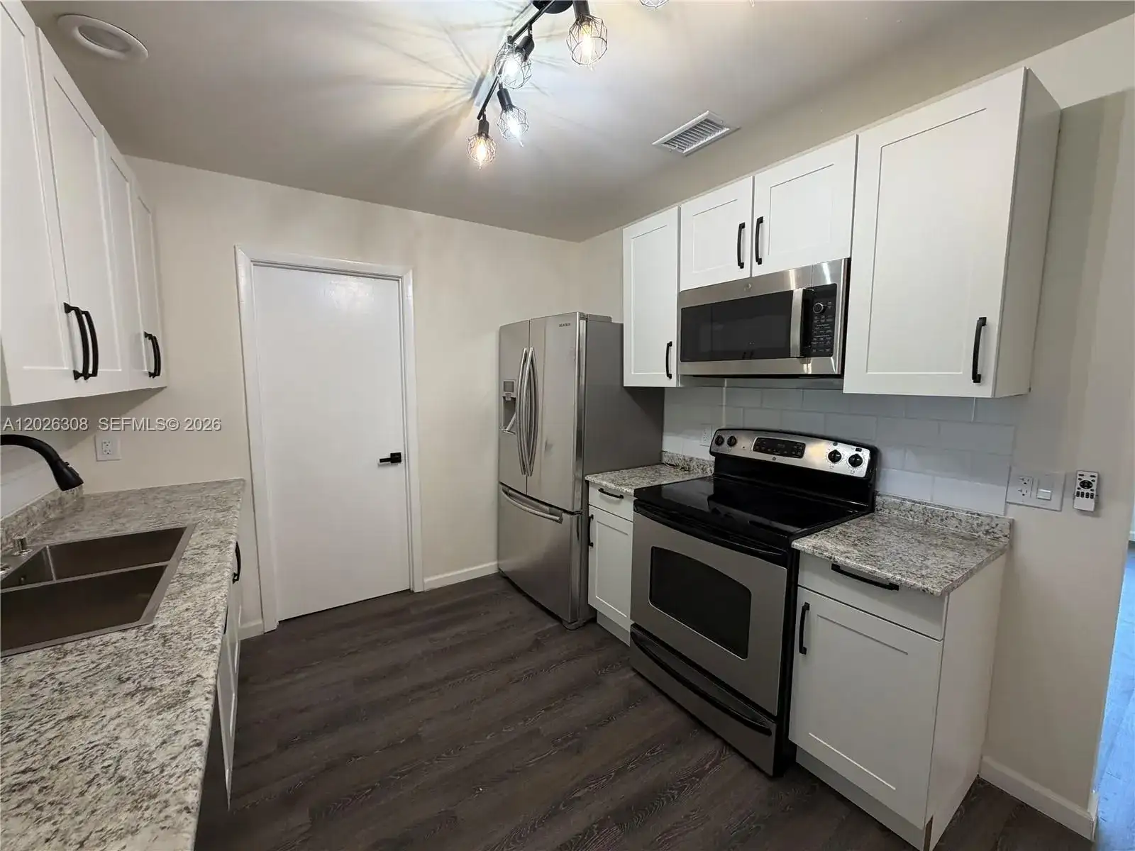 653 NE Atlas Avenue, Palm Bay FL 32905 photo 5