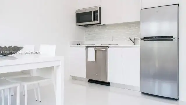 801 15th St # 208, Miami Beach FL 33139 photo 4