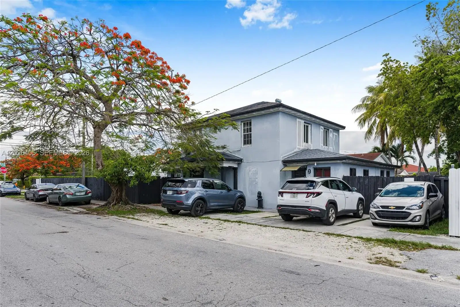 2275 NW 30th St, Miami FL 33142 photo 2