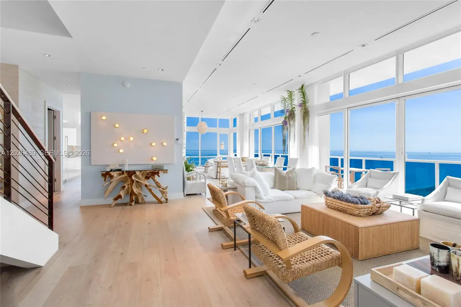 102 24th St # 1610, Miami Beach FL 33139 photo 2