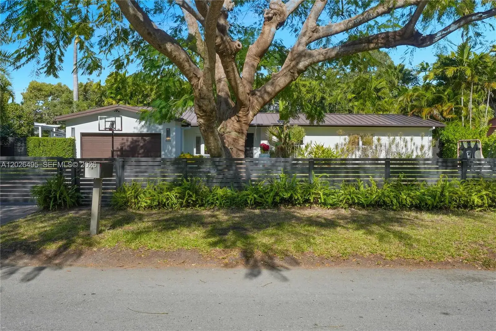 6111 SW 86th St, South Miami FL 33143