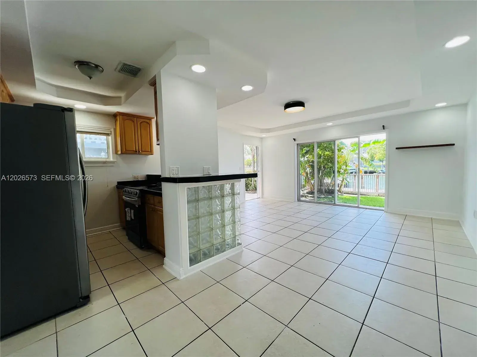 2033 Calais Dr # 5, Miami Beach FL 33141