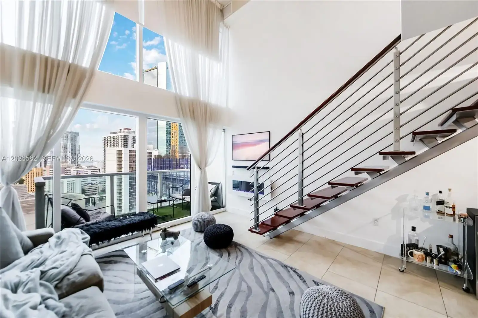 41 SE 5th St # 1303, Miami FL 33131 photo 4