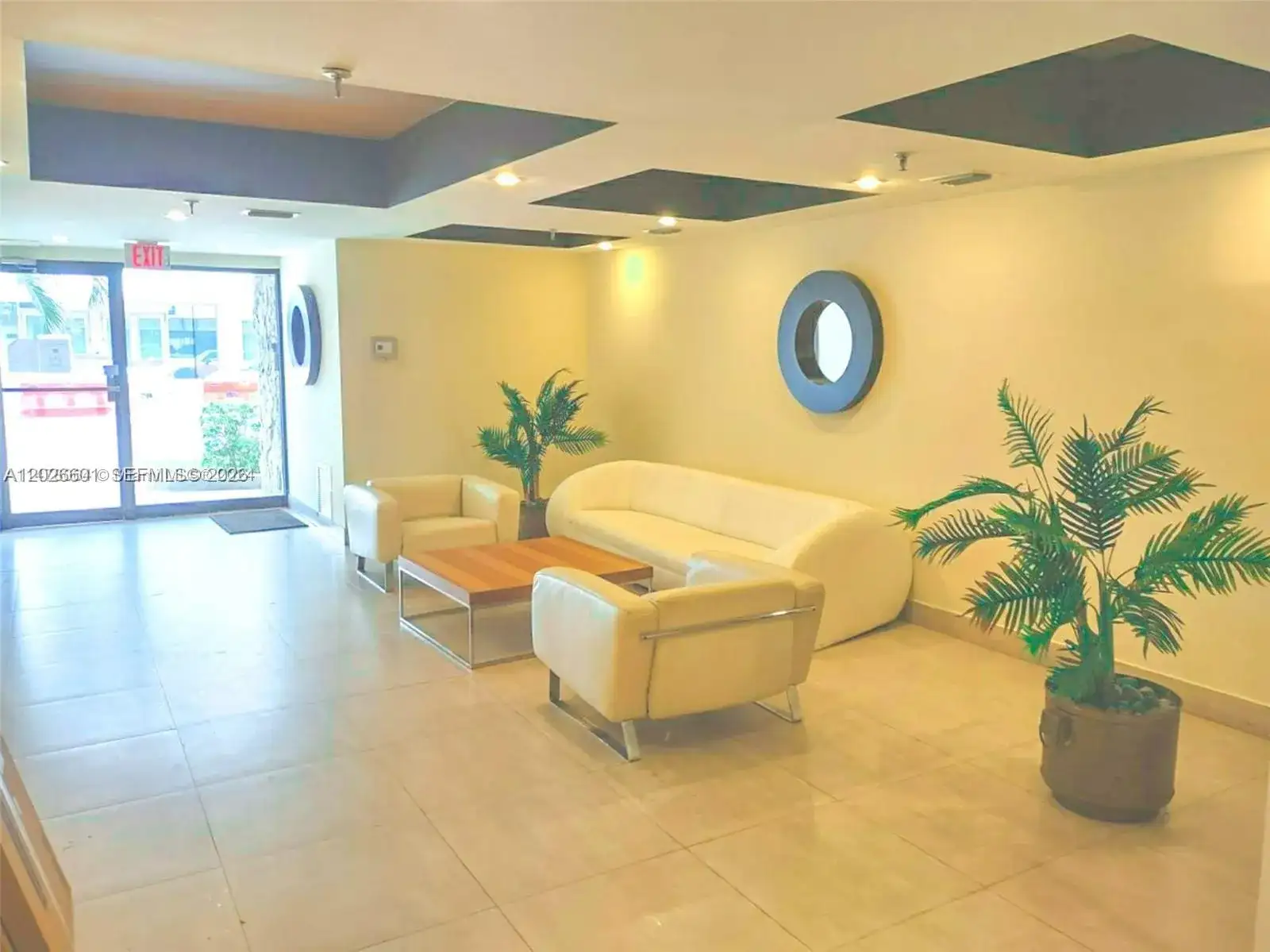 2924 Collins Ave # 301, Miami Beach FL 33140 photo 5