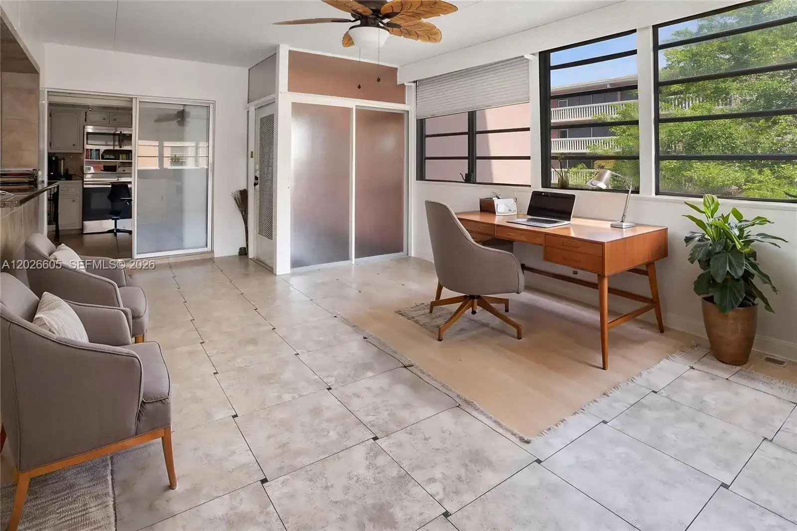 180 NE 12th Ave # 18C, Hallandale Beach FL 33009 photo 3