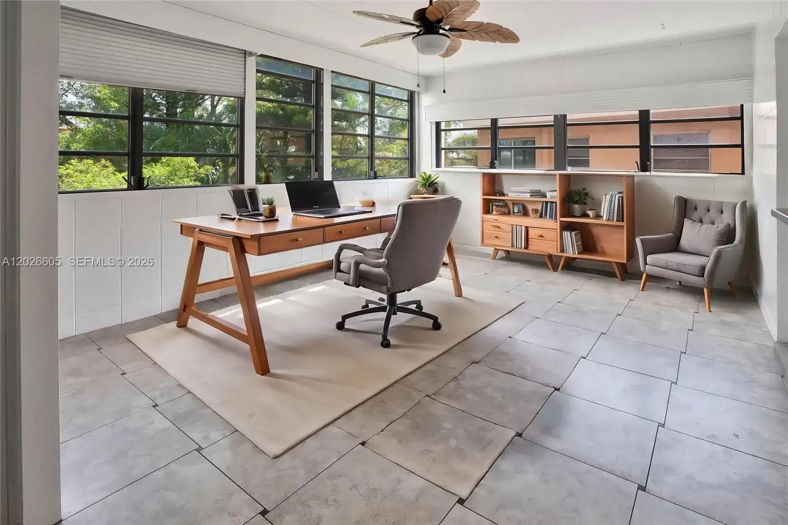 180 NE 12th Ave # 18C, Hallandale Beach FL 33009 photo 4