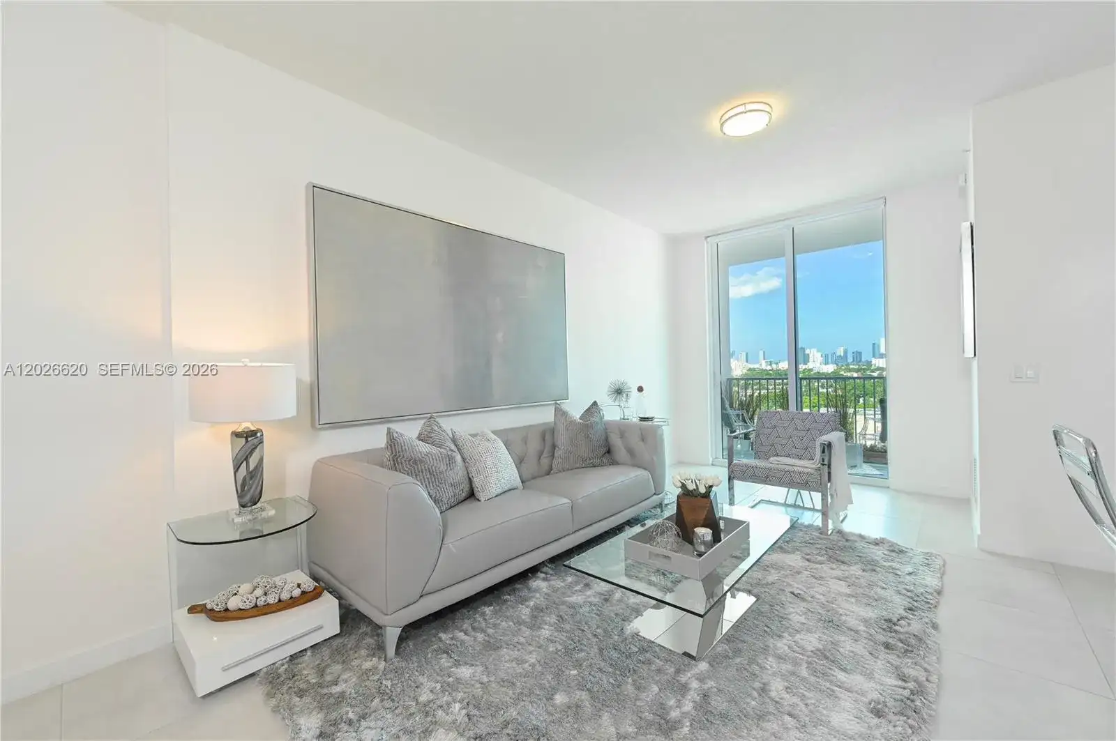 514 SW 22nd Ave # 405, Miami FL 33135 photo 2