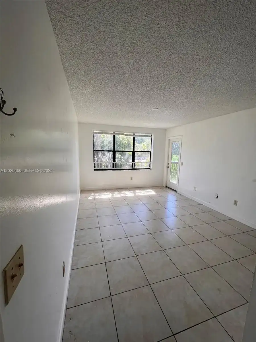 4581 W Mcnab Rd # 20, Pompano Beach FL 33069 photo 5