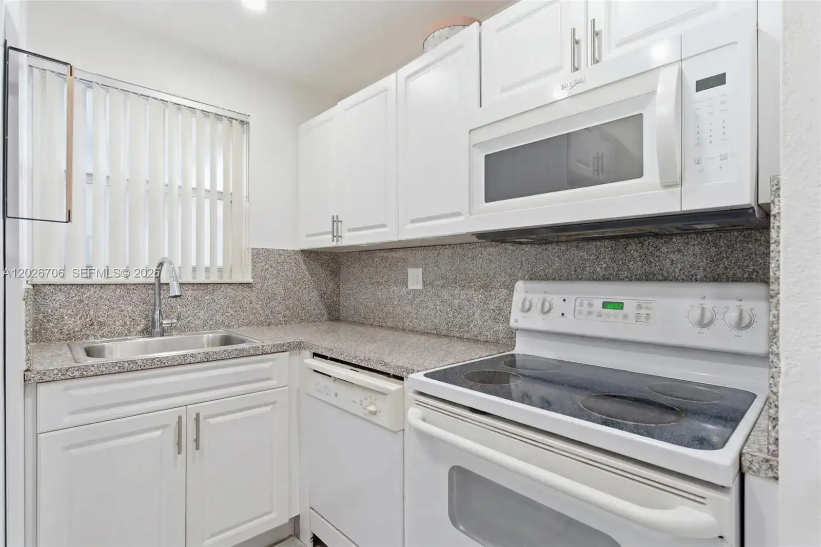 210 Fontainebleau Blvd # 402, Miami FL 33172 photo 5